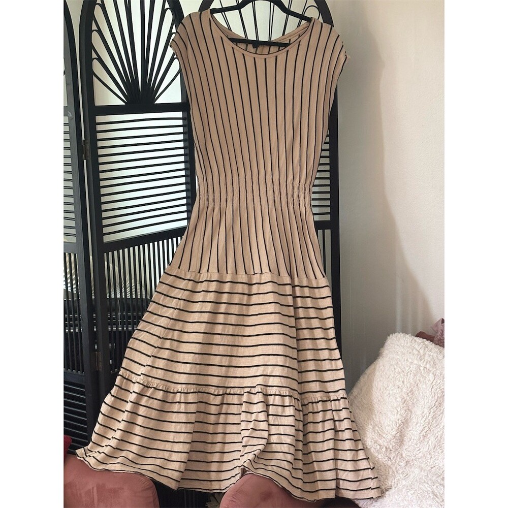 CAARA Maxi Dress Womens M Beige/Black Striped Tiered Smocked Cap Sleeve